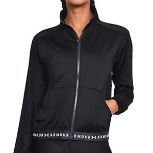 Under Armour HeatGear Zip Black Jacket  Medium